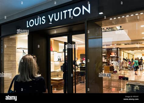 louis vuitton sicily|louis vuitton venice italy.